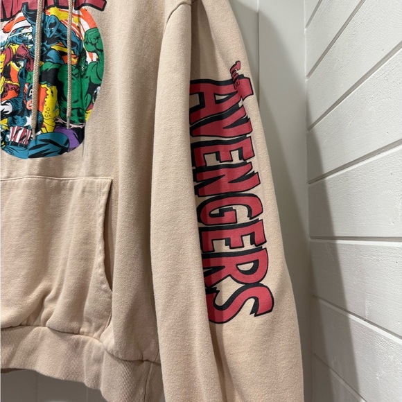 Marvel Tan Hoodie Sweatshirt with Iconic Graphics - Picture 3 of 4